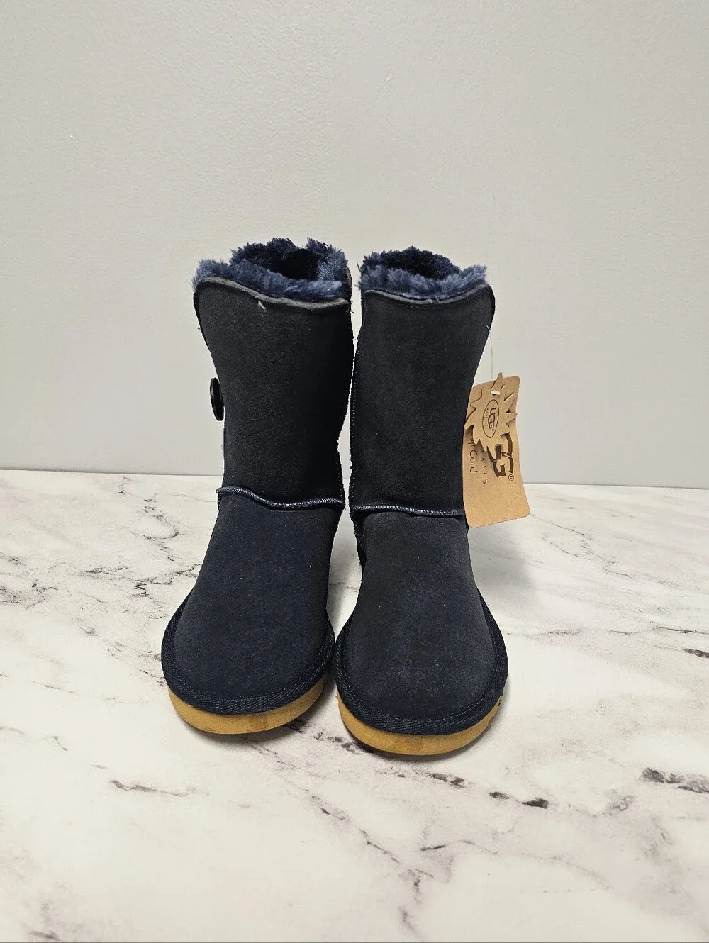 UGG Navy Blue‎ Bailey Button lil Short  Boots New 6